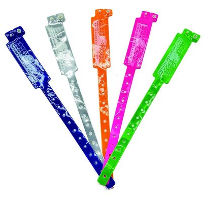 행사 및 축제에서 쉽게 식별 할 수있는 250 * 25mm PVC 팔찌