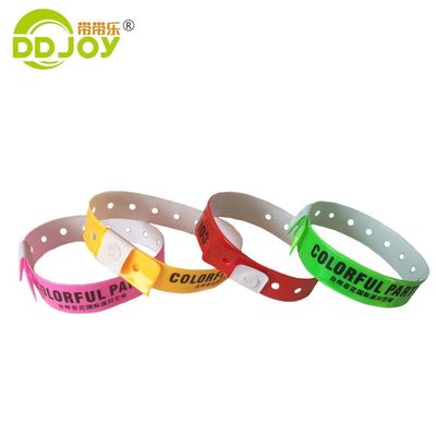 UPS DHL EMS Fedex TNT를 통해 안전한 운송을 위해 250*25mm/250*16mm 비닐 플라스틱 손목밴드