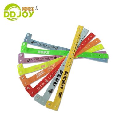 UPS DHL EMS Fedex TNT를 통해 안전한 운송을 위해 250*25mm/250*16mm 비닐 플라스틱 손목밴드
