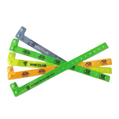 형광 필름 PVC 재료 L 모양 행사용 손목밴드 250*16mm 조정 가능한 크기