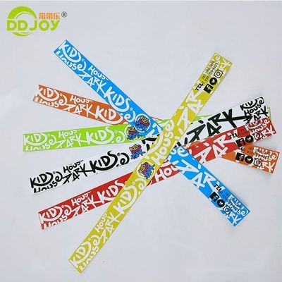 250*25mm/250*19mm 찢어지지 않는 방수 듀폰트 타이벡 종이 손목밴드 이벤트용
