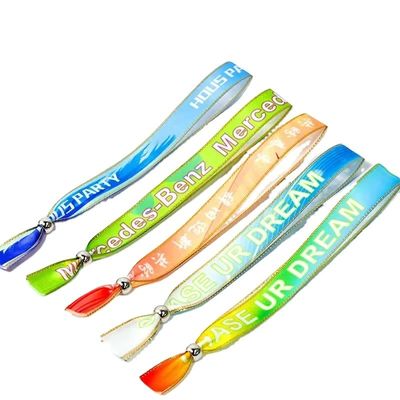 사용자 지정 이벤트 축제 파티 로고 텍스트 인쇄와 함께 RFID 칩 사틴 직물 팔찌
