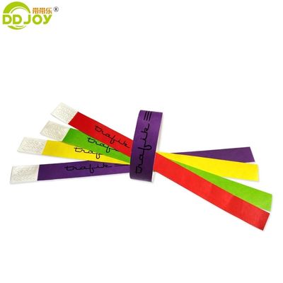 250*25mm 및 250*19mm 맞춤식 입구 바코드 파티를위한 Tyvek 종이 손목밴드