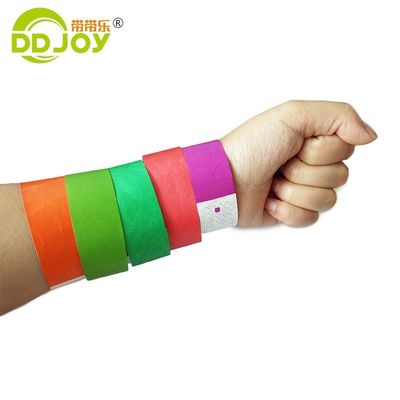 단회 행사용 내구성 있는 보라색 티벡 손목밴드 250*25mm/250*19mm